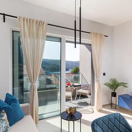 Apartment Luxury Blue Moon - New *