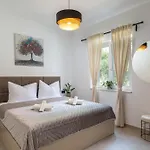 Daire Luxury Blue Moon - New