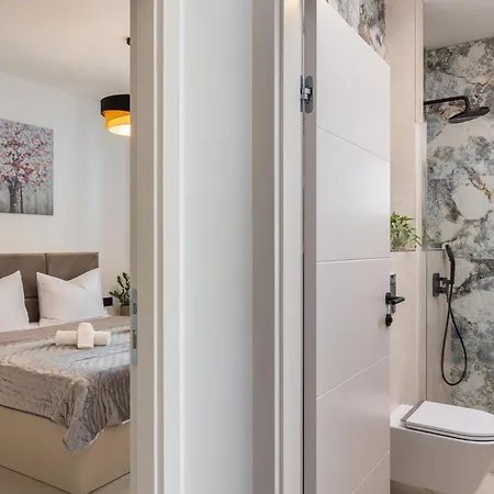 Luxury Blue Moon - New *