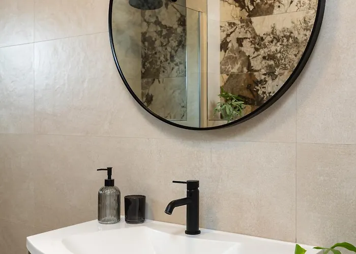 Luxury Blue Moon - New Slano