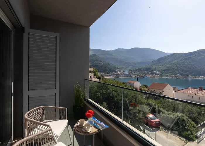 Διαμέρισμα Luxury Blue Moon - New Slano