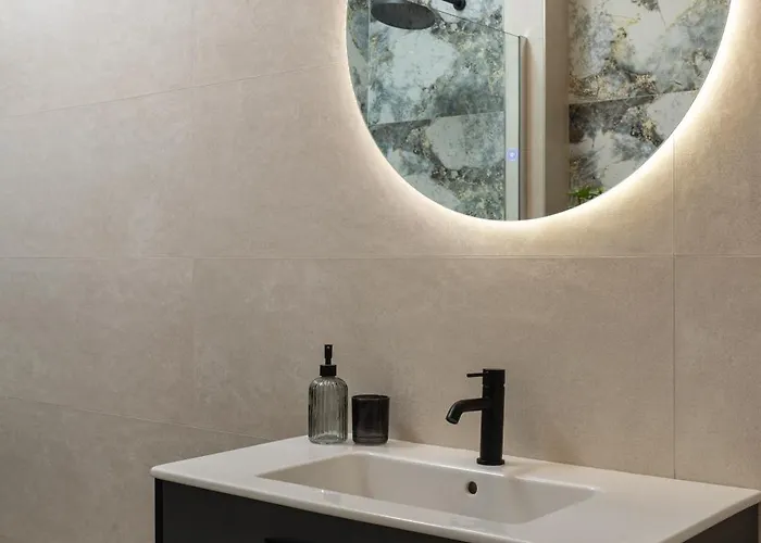 Διαμέρισμα Luxury Blue Moon - New