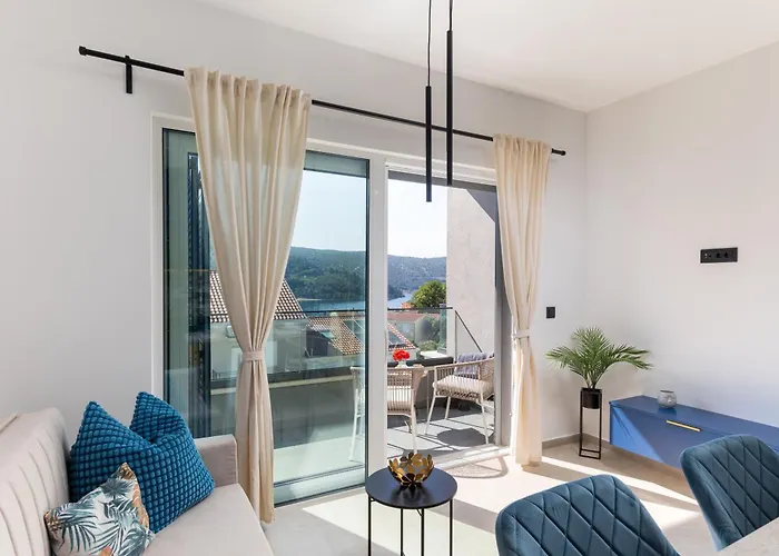 Διαμέρισμα Luxury Blue Moon - New *