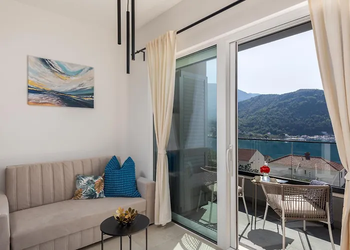 Διαμέρισμα Luxury Blue Moon - New Slano